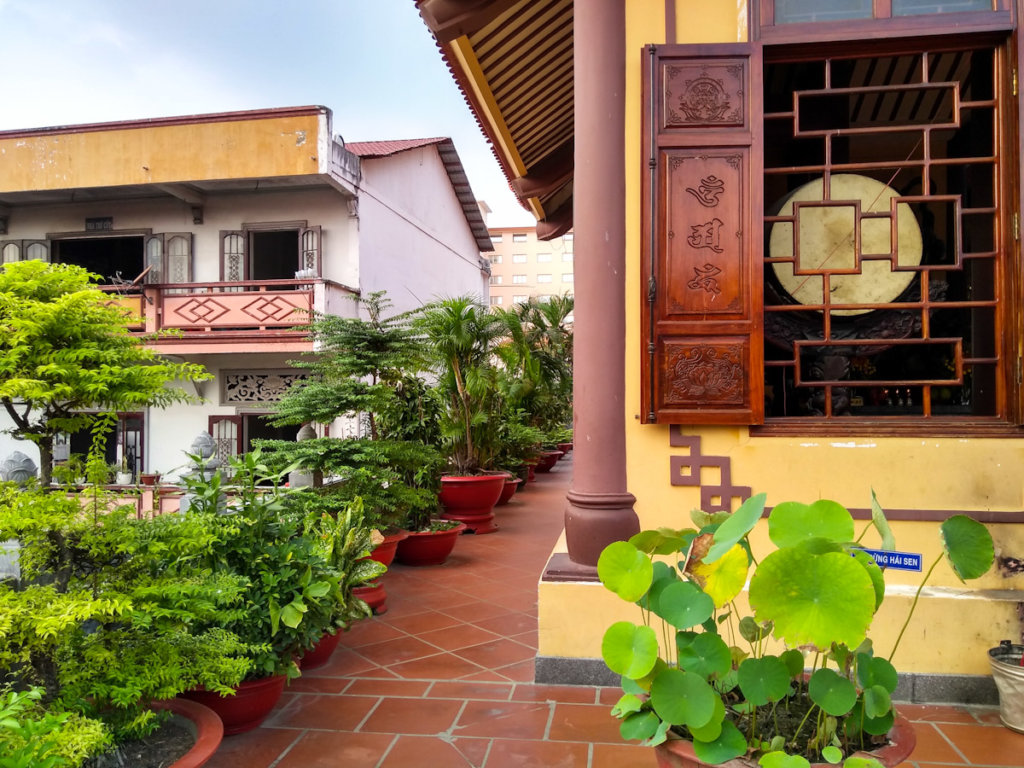 Pho Quang pagoda Saigon, an active temple with some nice architectural features. 